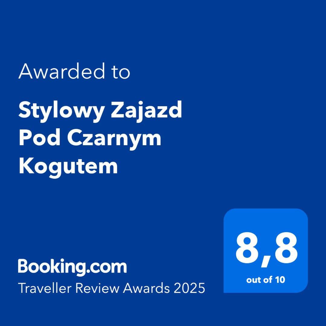 Stylowy Zajazd Pod Czarnym Kogutem Czarna  Bagian luar foto